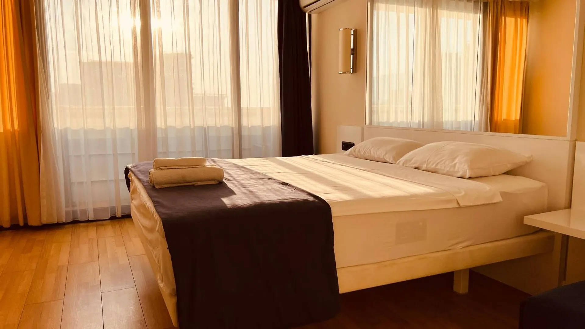 Orbi City Aparthotel Batumi 0*,